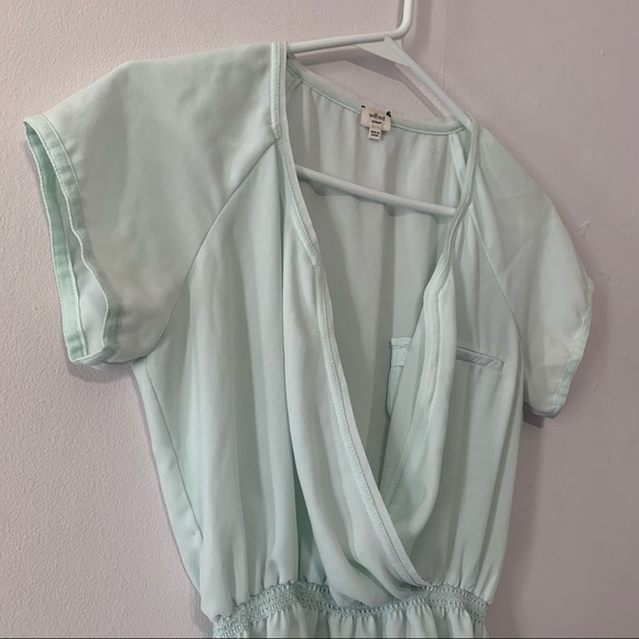 Aritzia Wilfred Mint Wrap Blouse Size XS - Picture 4 of 11